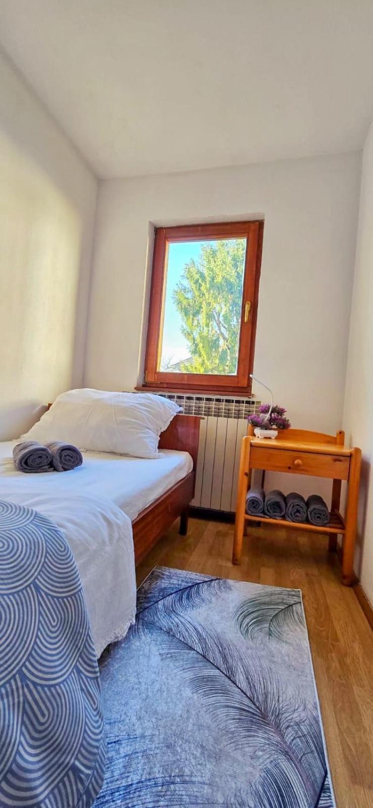 Bajkoviti Kutak 2 Apartment โอกูลิน ภายนอก รูปภาพ